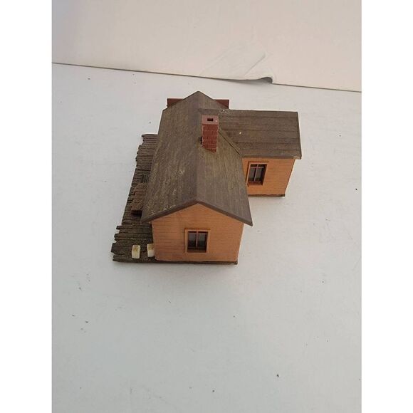 Vintage Model Railway Brown Old Town Wells Fargo Office Railroad Building Scener - Picture 4 of 4